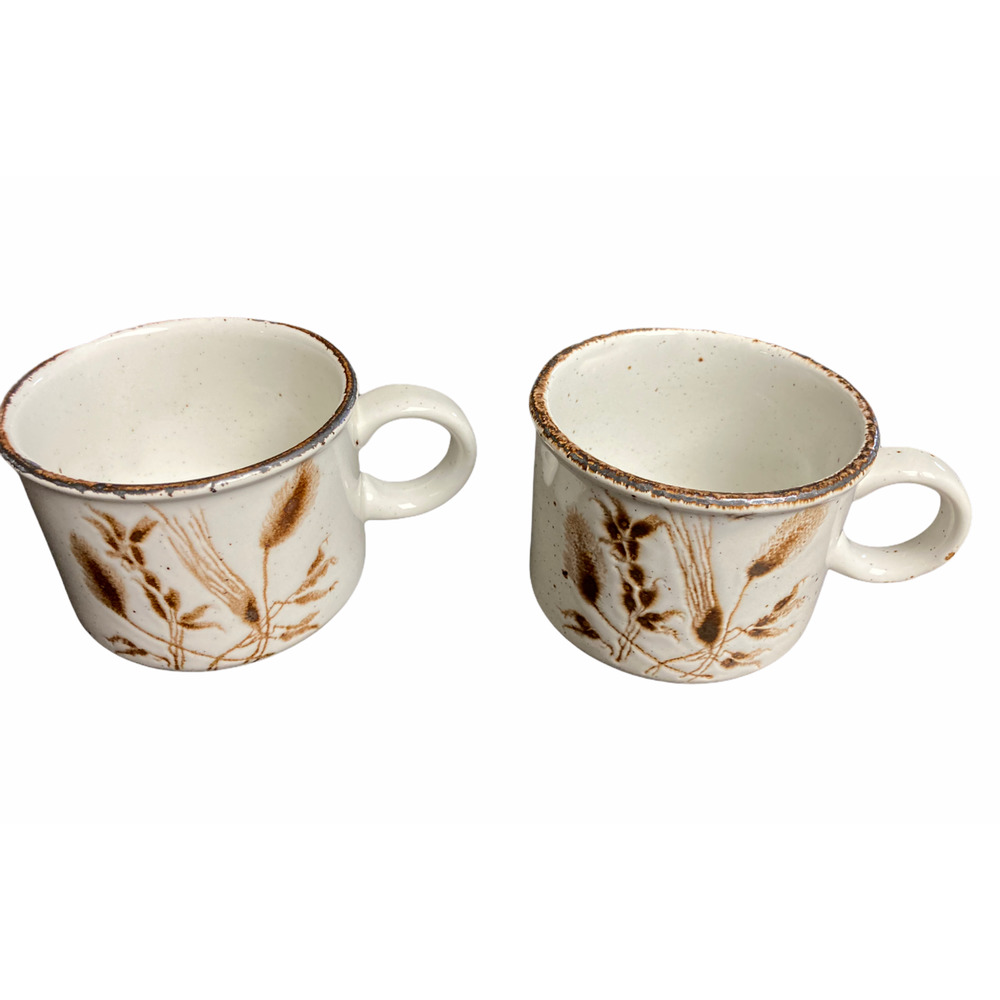Vintage Midwinter Stonehenge Wild Oats 2 Mugs Stoneware Wedgewood MCM Wheat